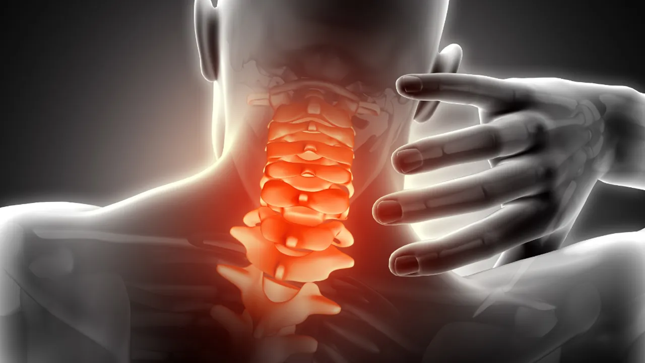 Holistic approach to neck and shoulder pain treatment at Advanced Injury and DISC Center